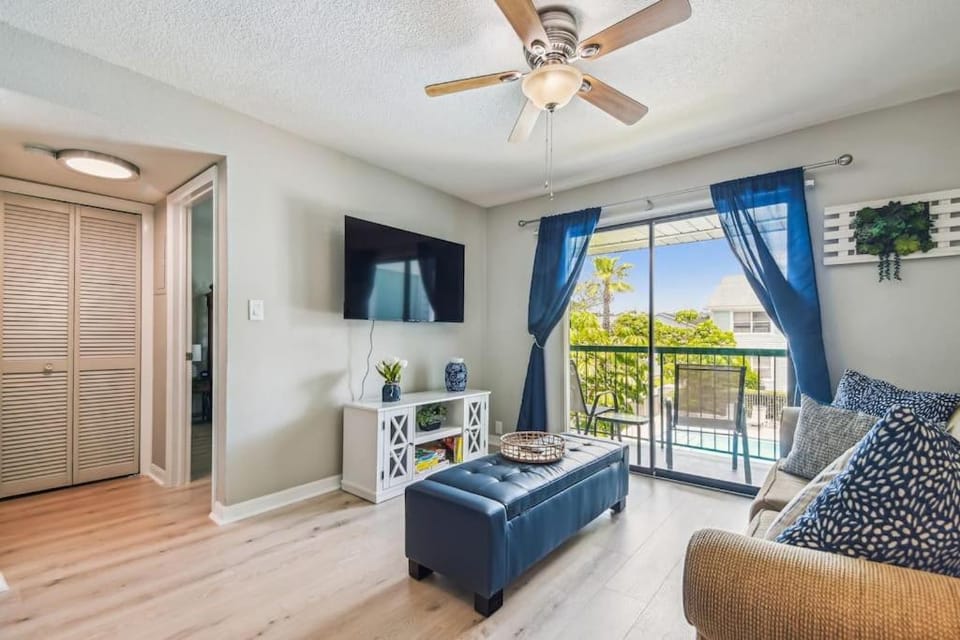 The Orchid by DNY Prime Apartment in Temple Terrace