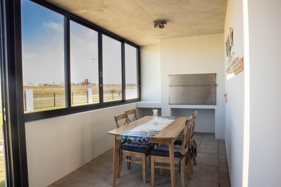 Balcony/Terrace, Dining area