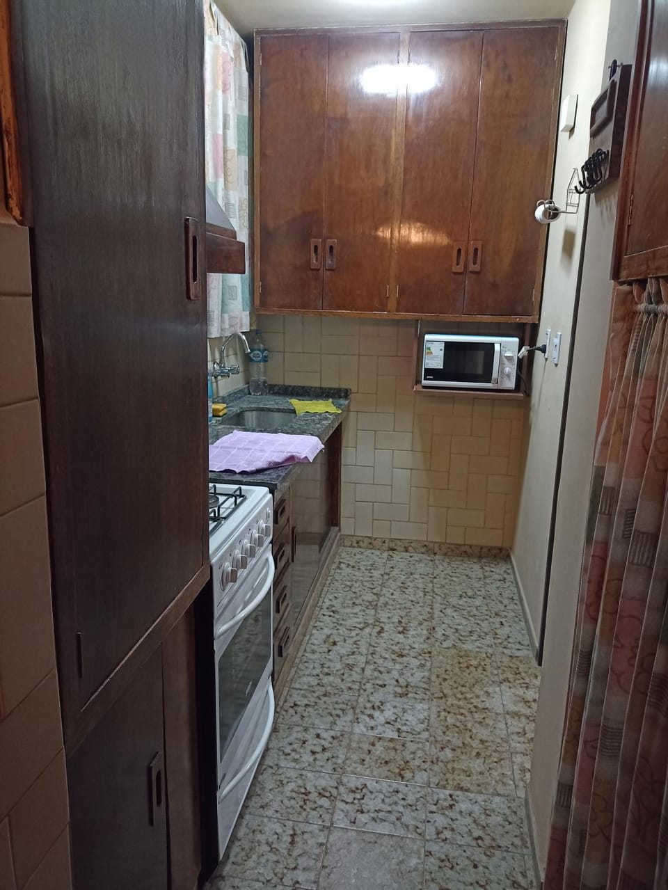 Kitchen or kitchenette, minibar, pet friendly, stove