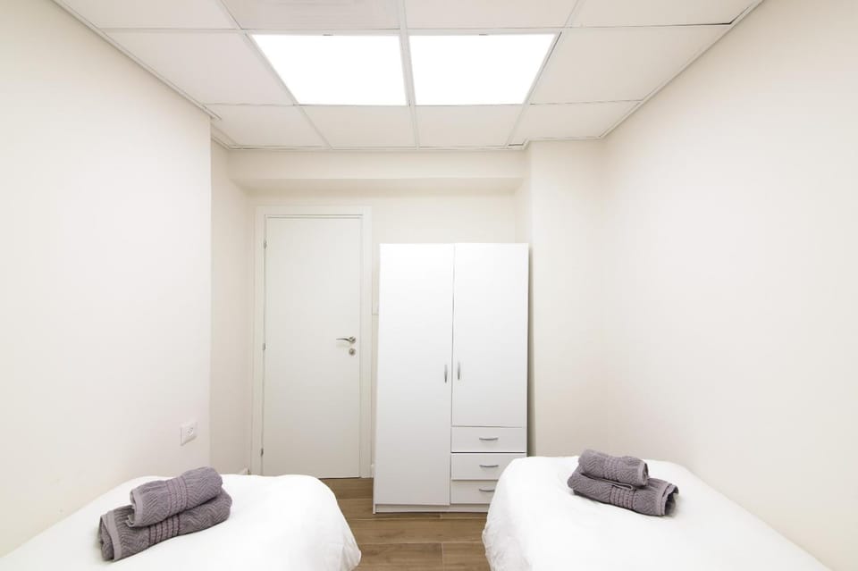 Bed, Photo of the whole room, Bedroom, towels, wardrobe