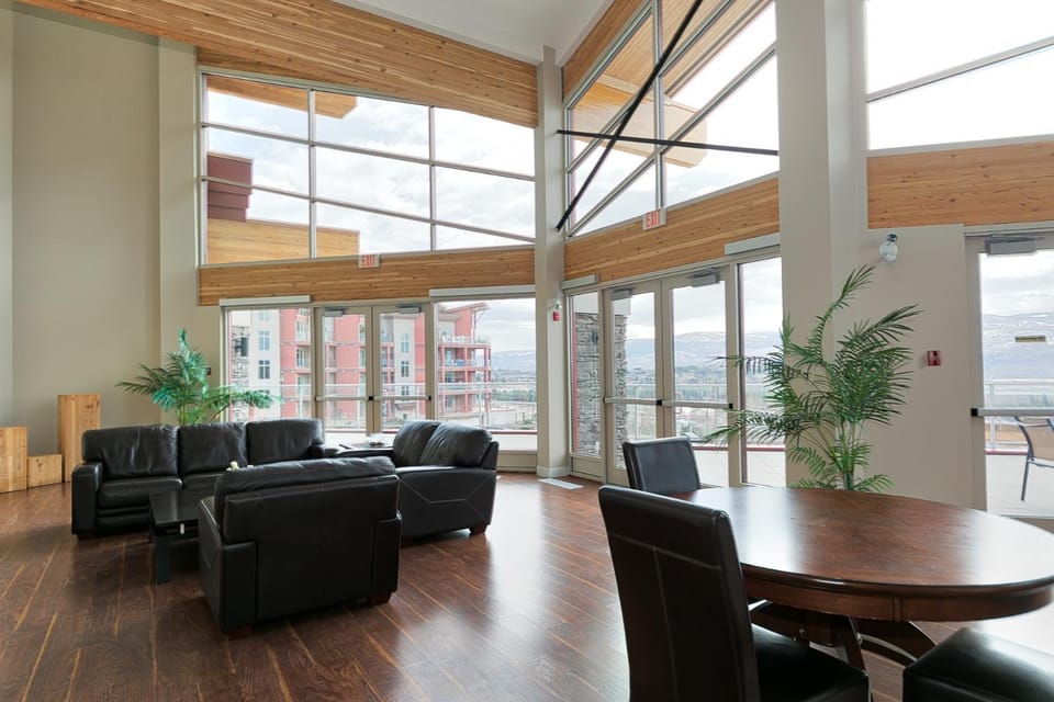 Copper Sky, West Kelowna Apartment in West Kelowna