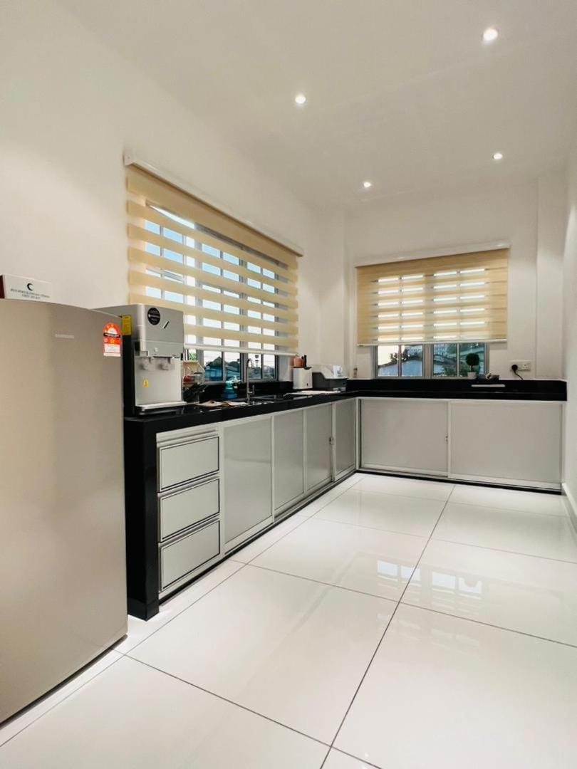 Inn Homestay House in Perak Tengah District
