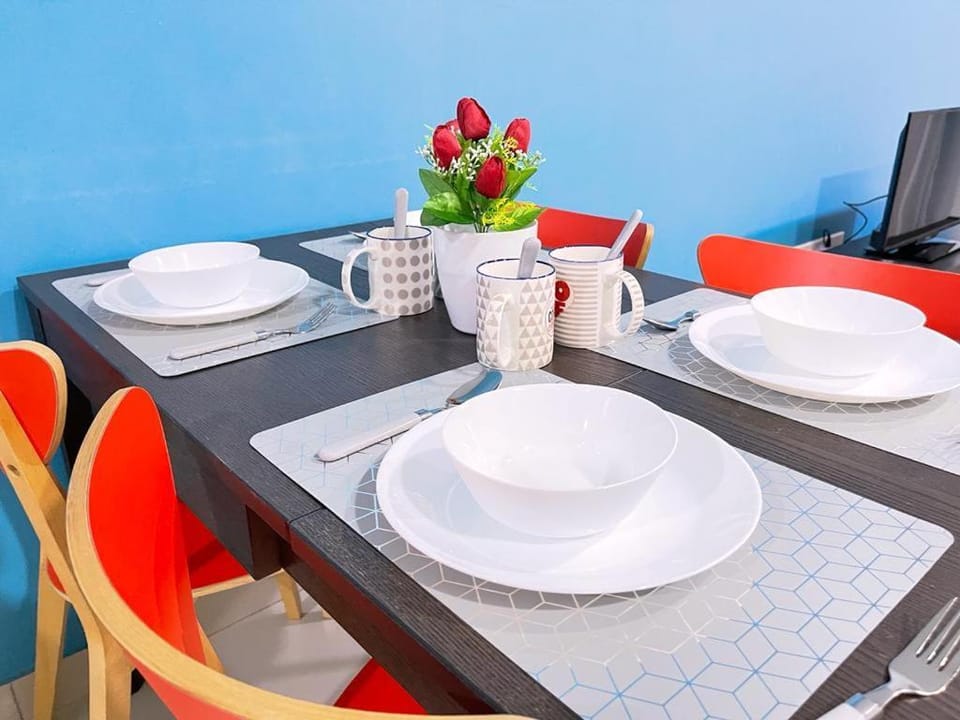 Utropolis Glenmarie 2R 1B 舒适和温暖家的环境 Apartment in Petaling Jaya