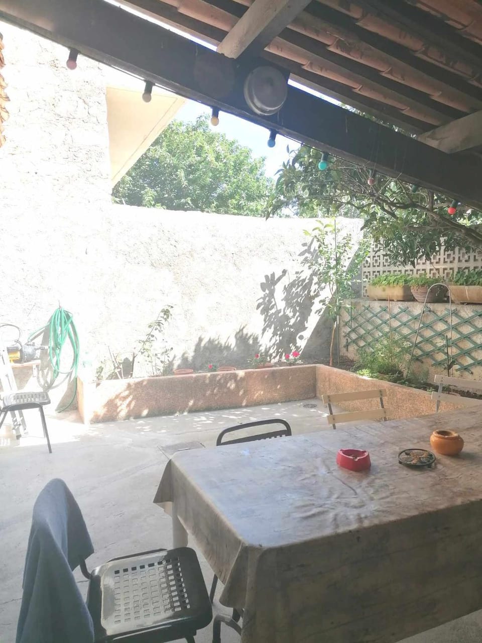Patio, Dining area