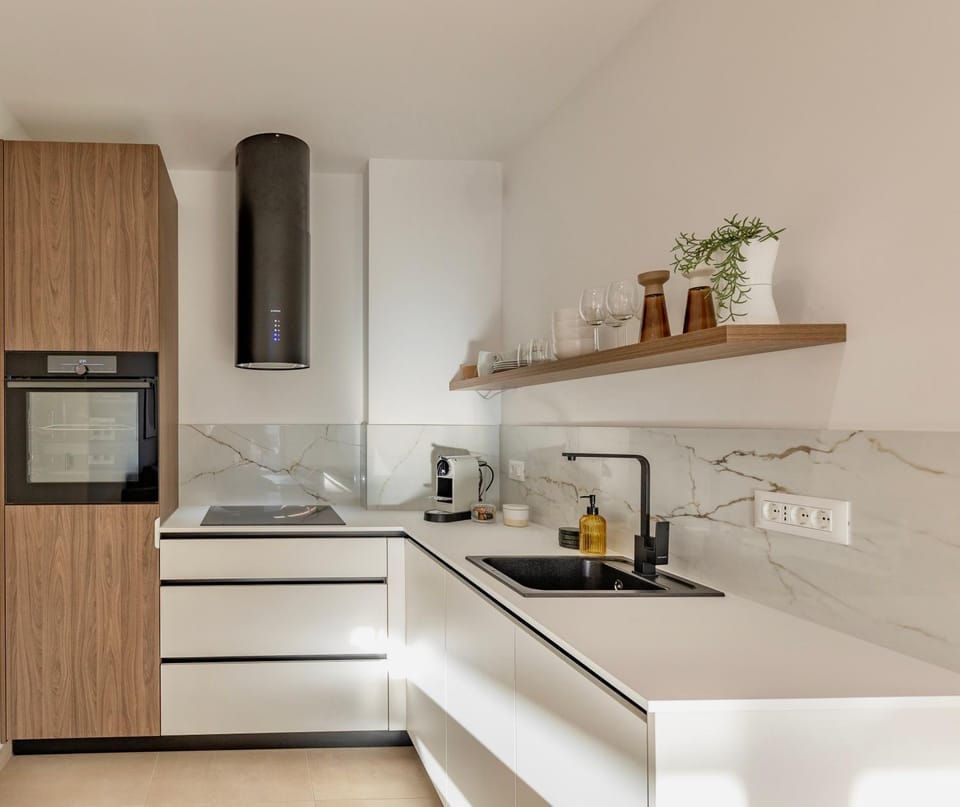 Coffee/tea facilities, Kitchen or kitchenette