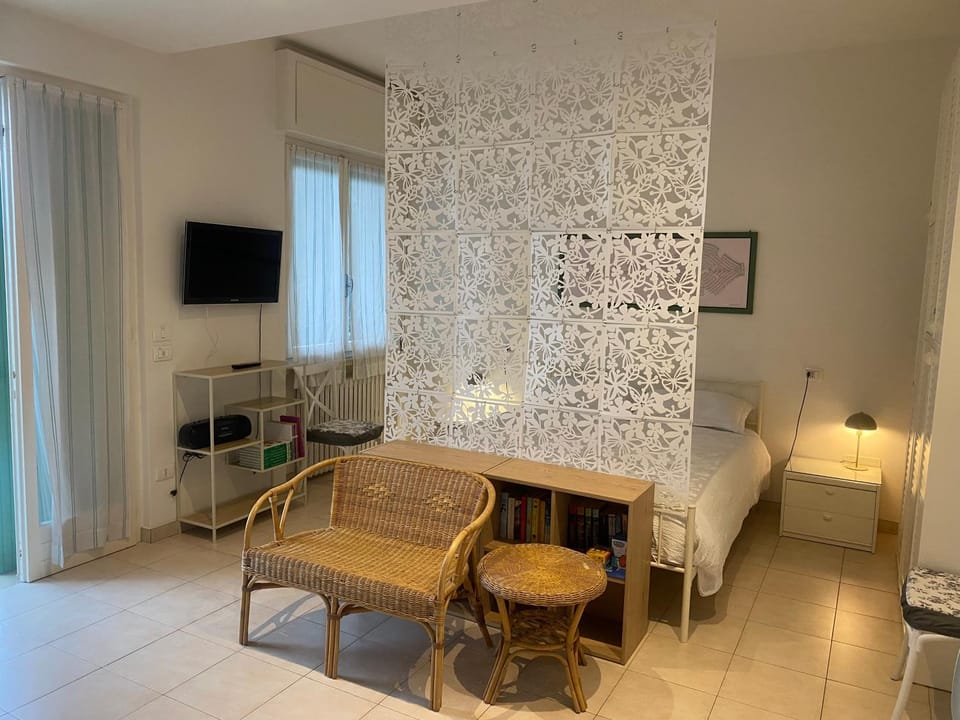 Oleander House apartments Apartment in Torri del Benaco