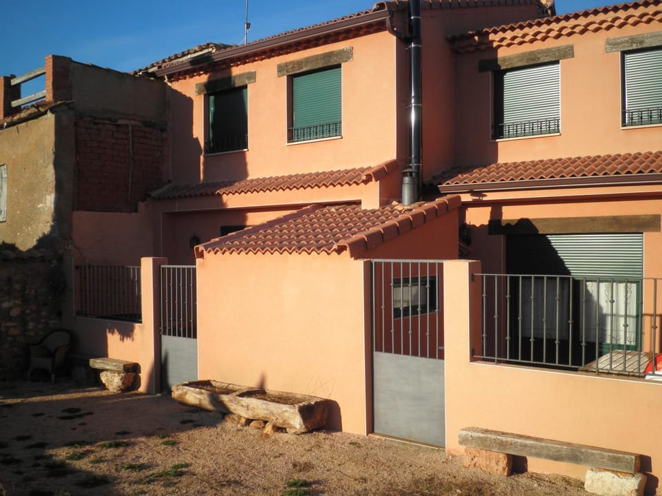 Property building, Day