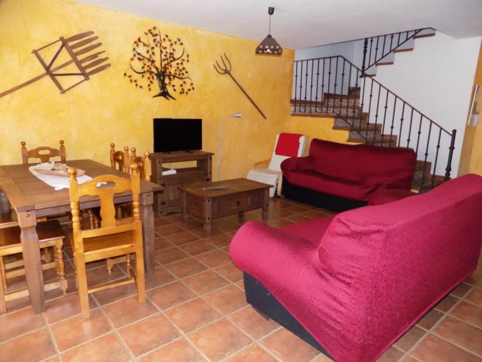 TV and multimedia, Living room, Seating area