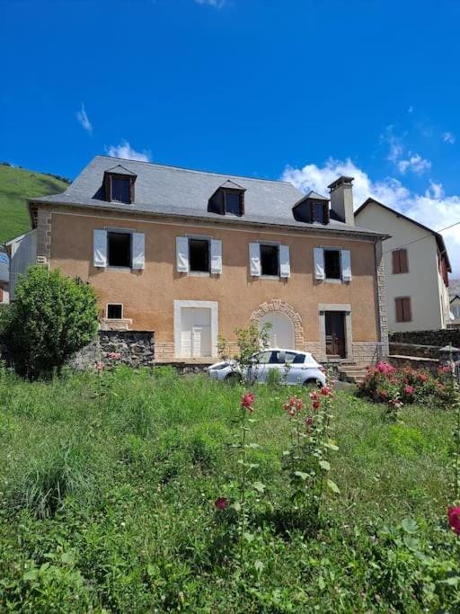 Magnifique Cottage à Lescun House in Nouvelle-Aquitaine