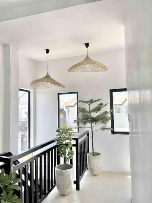 NEW Modern Suite near Beach & Airport Apartment in Lapu-Lapu City
