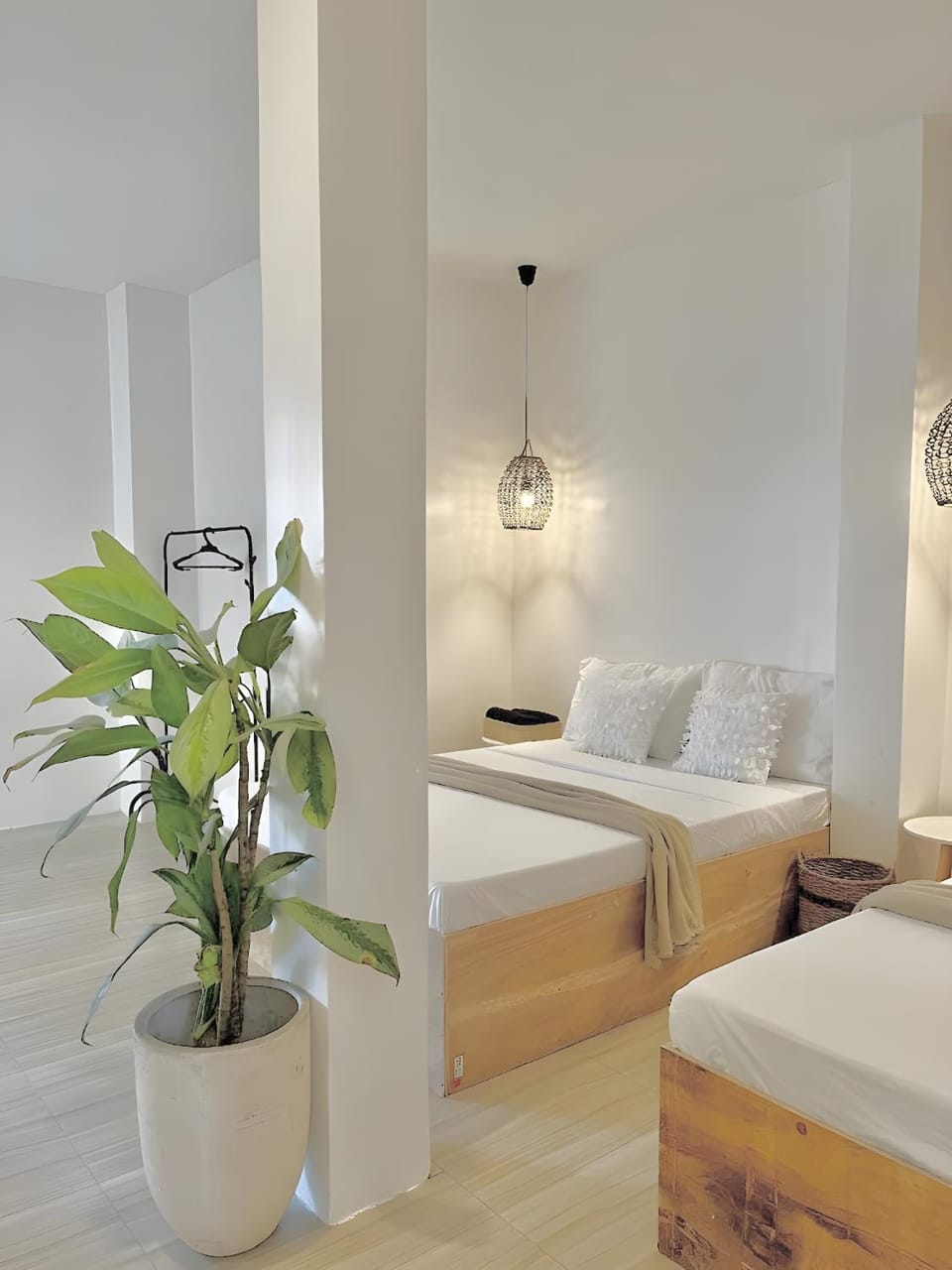 NEW Modern Suite near Airport & Beach Apartment in Lapu-Lapu City