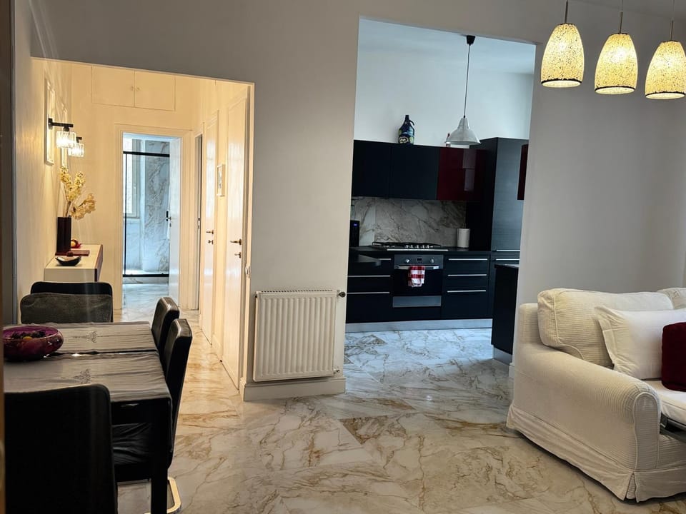 TRADITIONAL ROME Stay Apartment in Rome