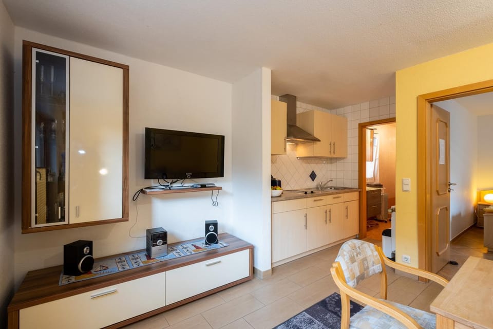 TV and multimedia, Kitchen or kitchenette