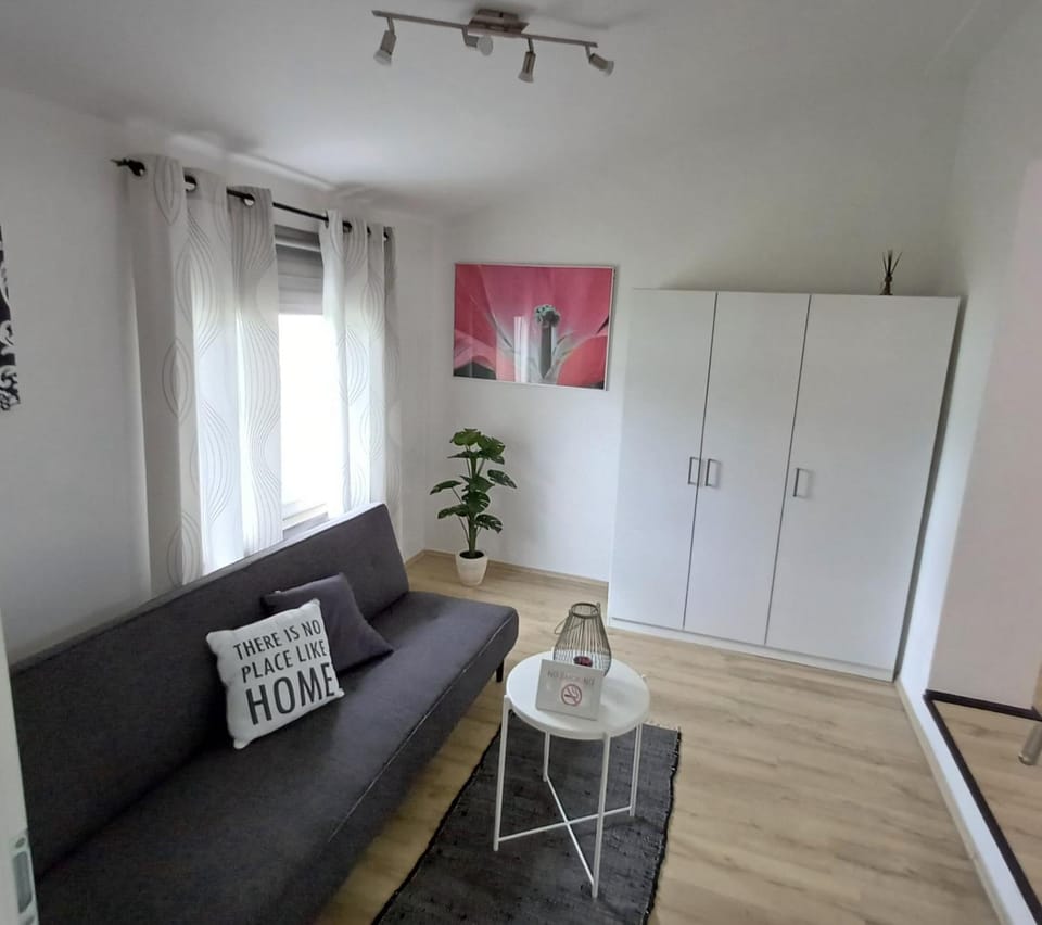 Apartman Slivnica pri Mariboru Apartment in Slovenia