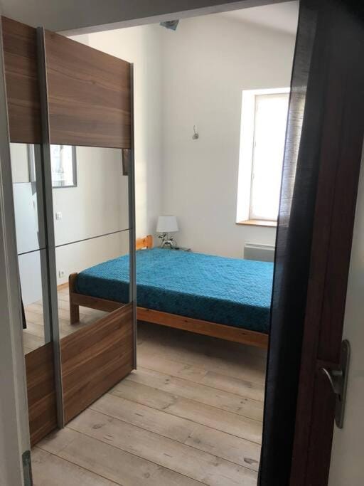 Bed, Bedroom, bunk bed, wardrobe