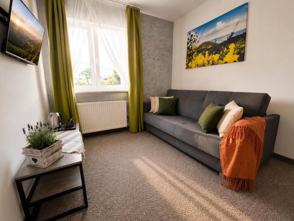 Rezydencja Klonowa Bed and Breakfast in Lower Silesian Voivodeship