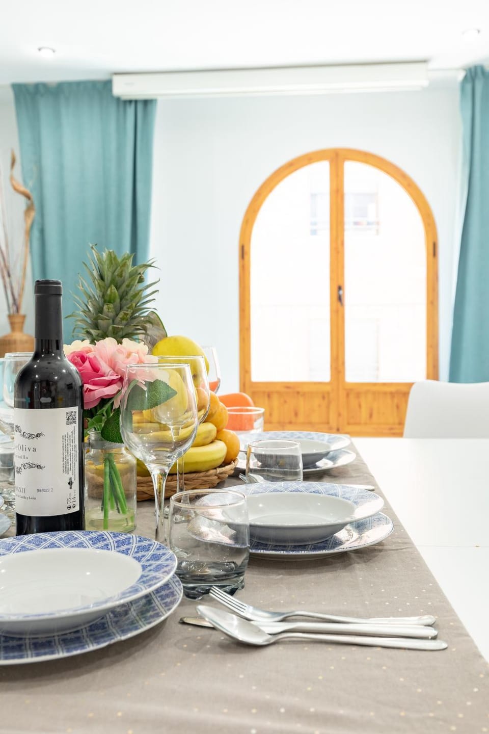 Grand Villa Valencia - 8 min to Center by Metro Apartment in Valencia