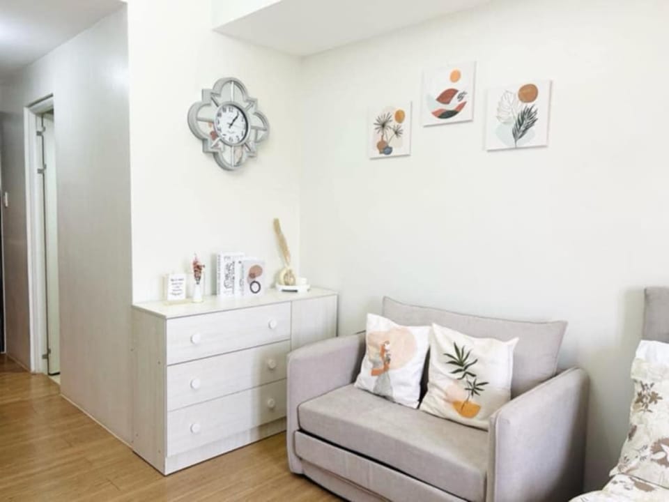 12F Condo at The Loop Tower Limketkai Center CDO Apartment in Cagayan de Oro