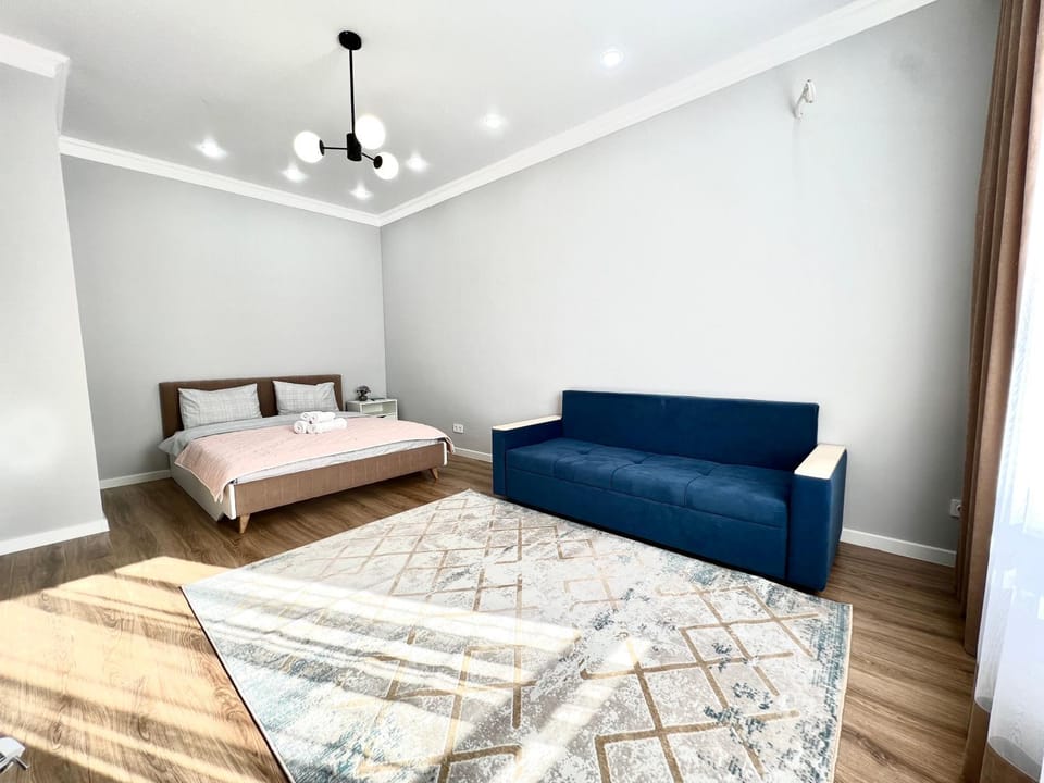 Bed, Living room, Photo of the whole room