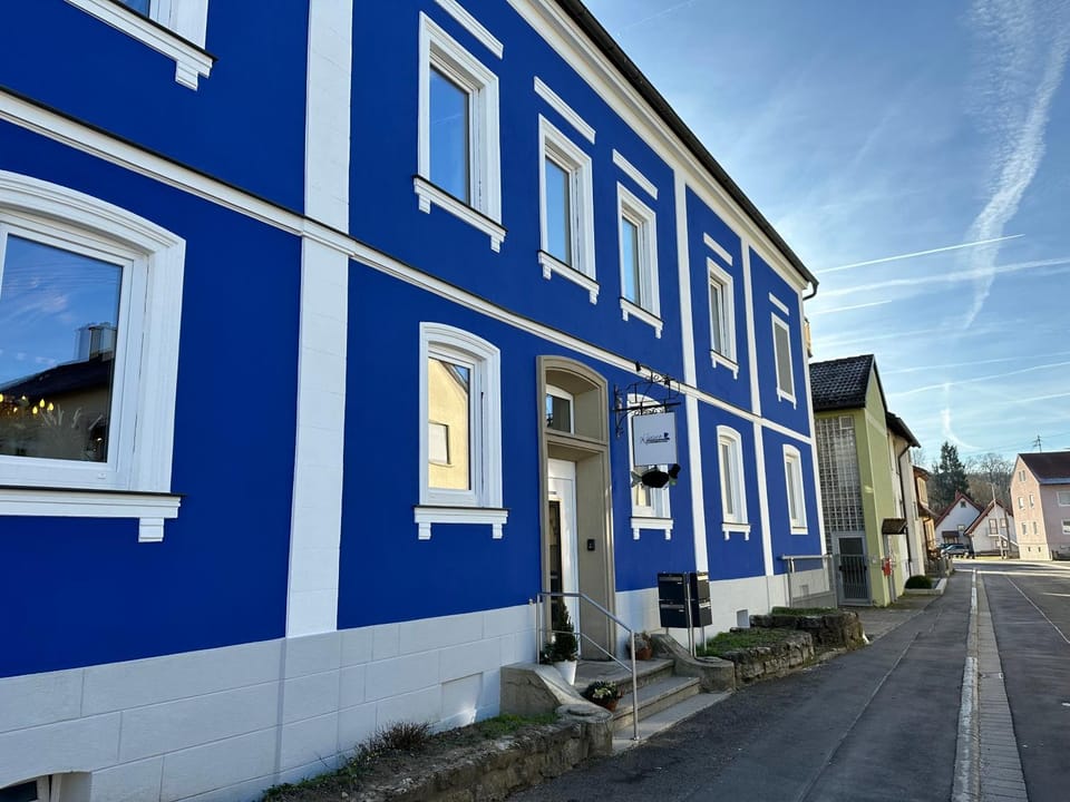 Property building, Day, Street view