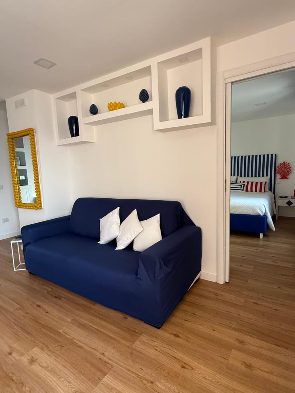 Appartamento FRONTE MARE ARIA 'e MARE -50mt FROM CAPRI FERRY Apartment in Castellammare di Stabia