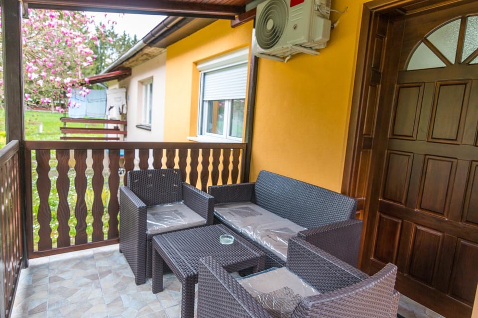 Patio, Day, View (from property/room), Balcony/Terrace, Seating area