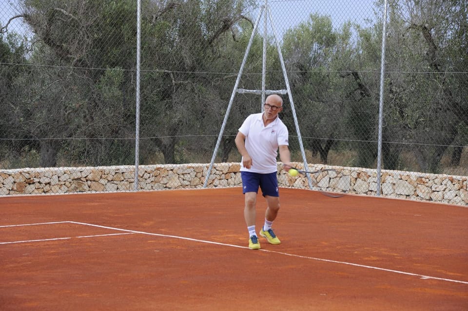 Tennis court