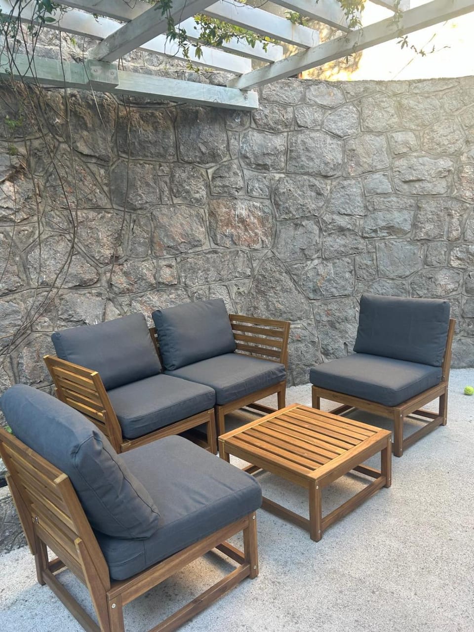 Patio, Seating area