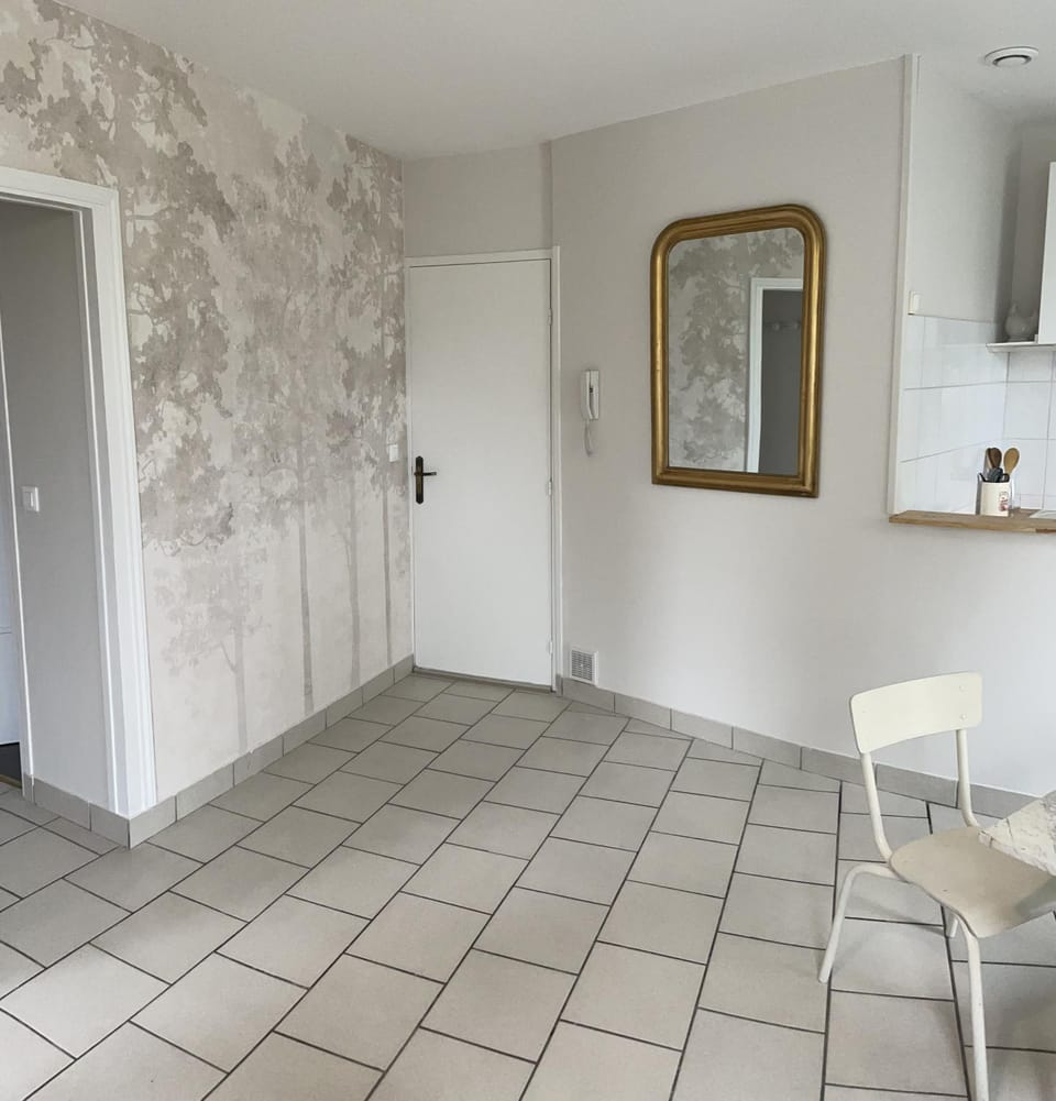 Le Céleste Apartment in Epernay