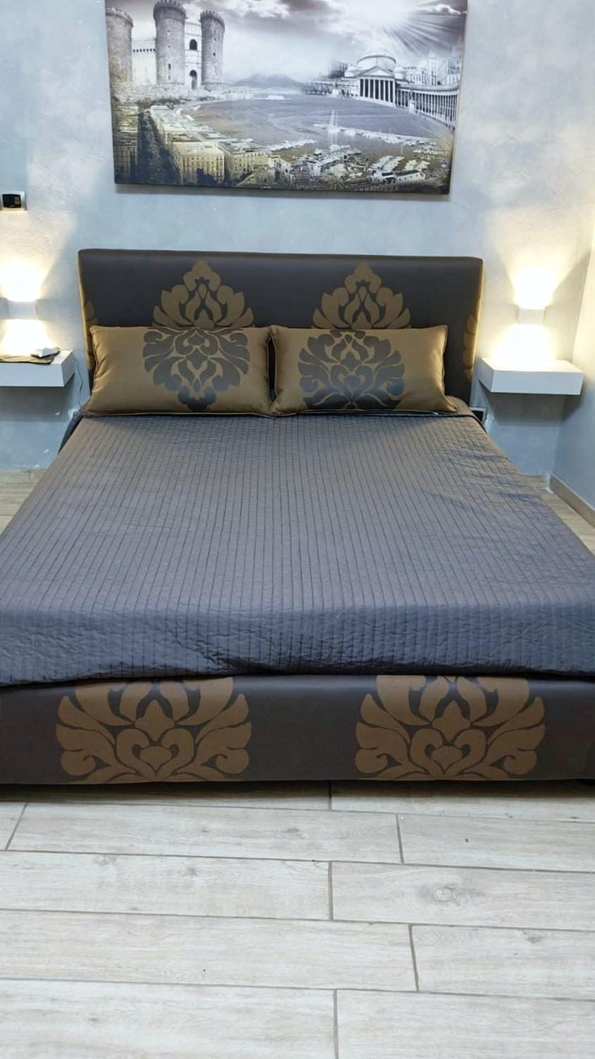 Vallese Suite Quartieri Spagnoli - Napoli Apartment in Naples