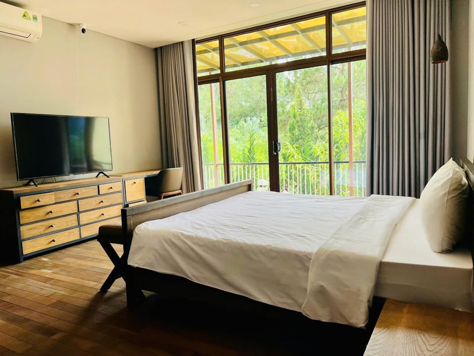 Lan Anh Villas Resort Villa in Dalat