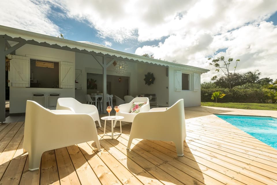 Patio, Swimming pool