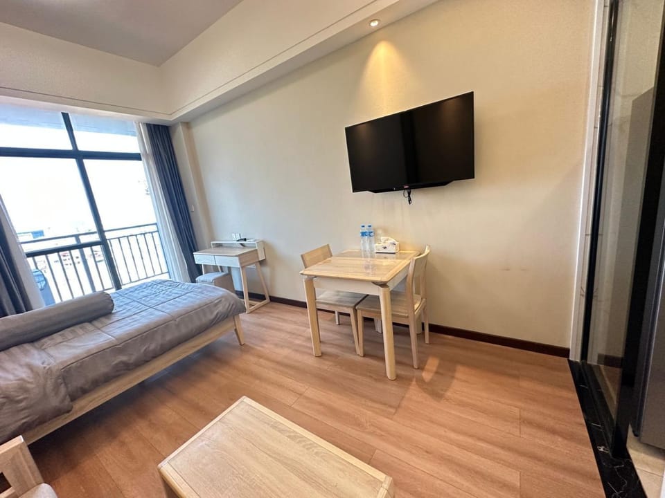 TV and multimedia, Dining area