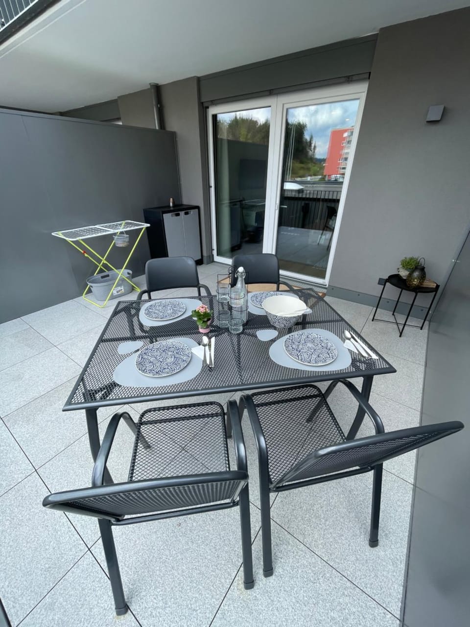 Patio, Day, View (from property/room), Balcony/Terrace, Seating area, laundry