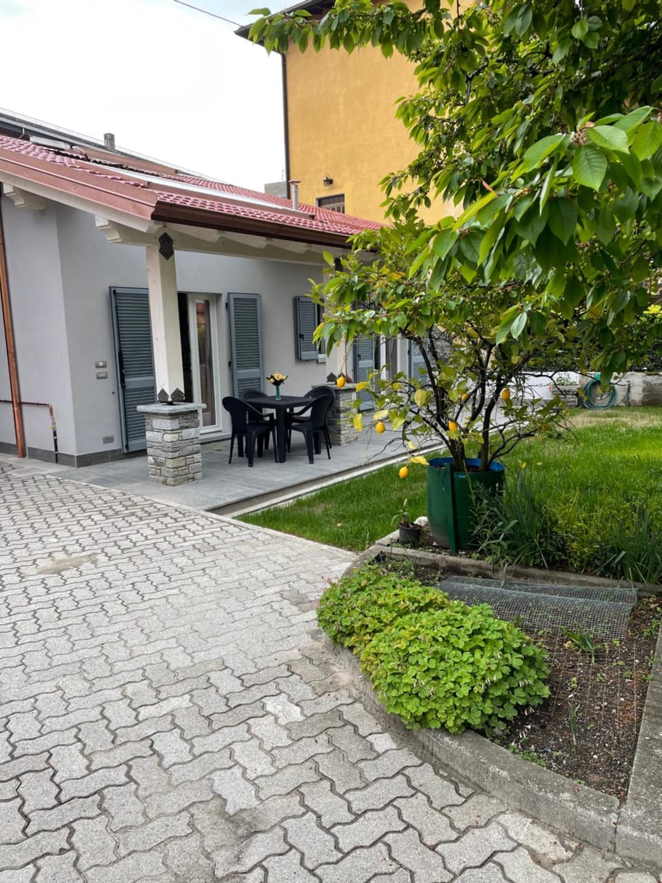 Casa Tortora House in Colico