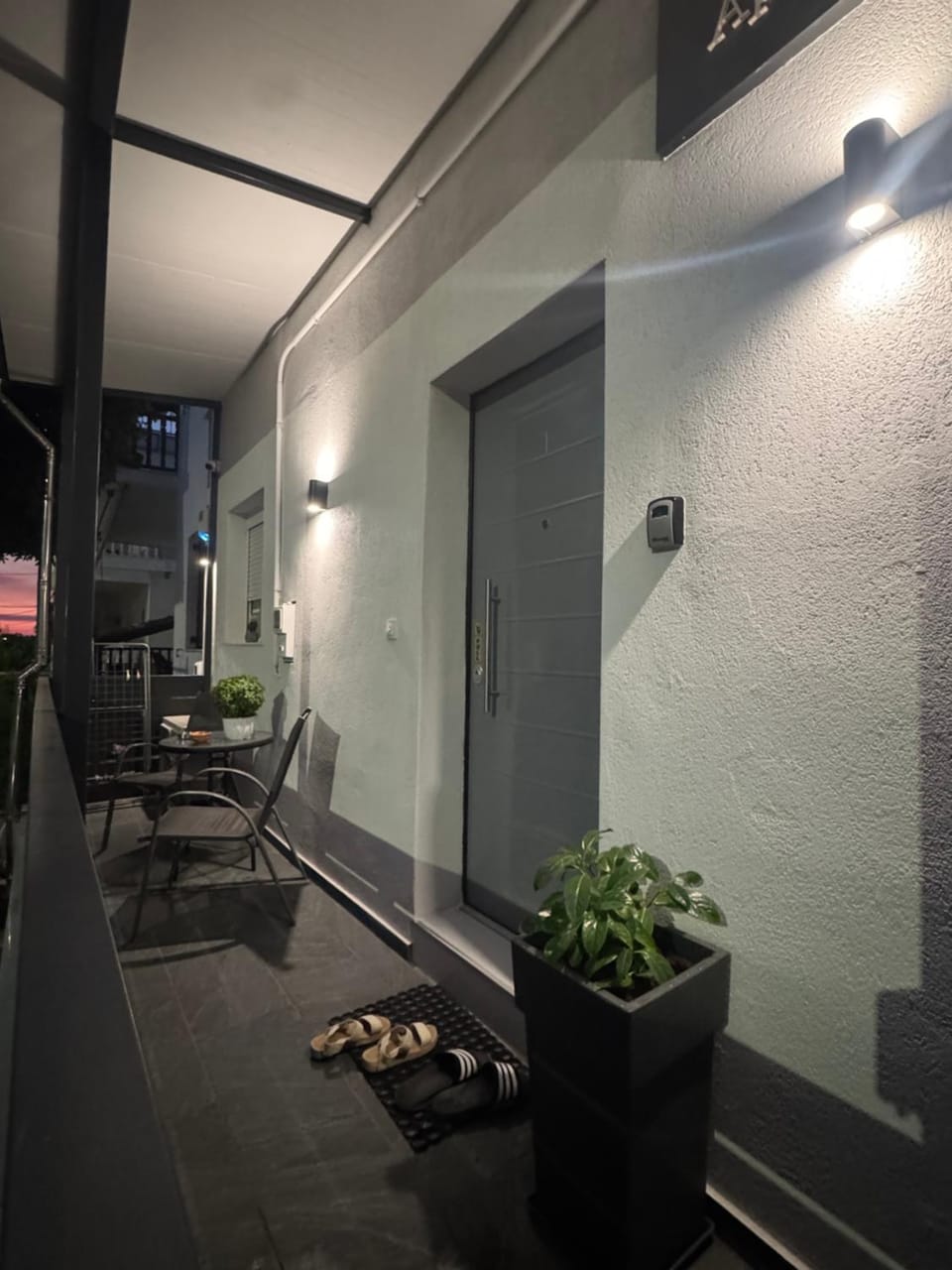 Property building, Balcony/Terrace