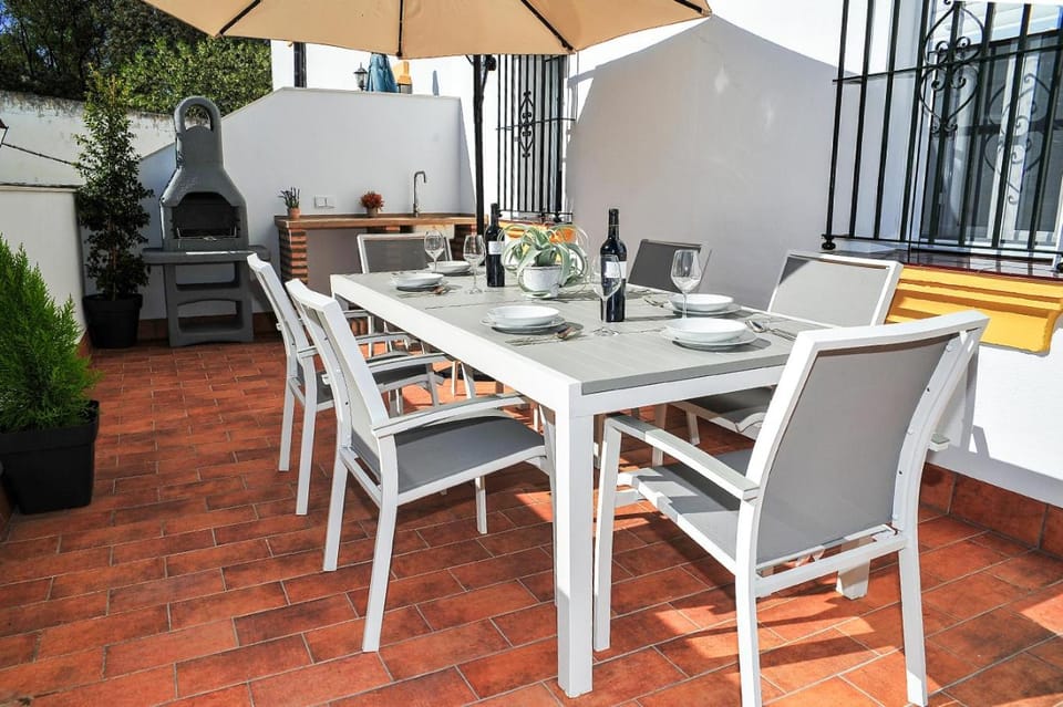 Balcony/Terrace, Dining area