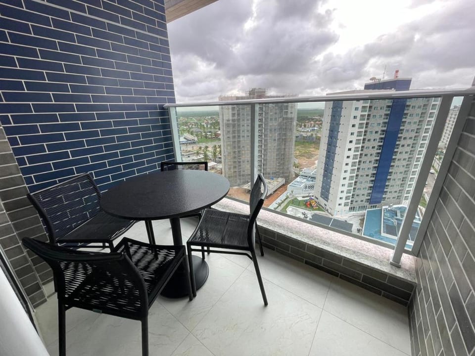 View (from property/room), Balcony/Terrace