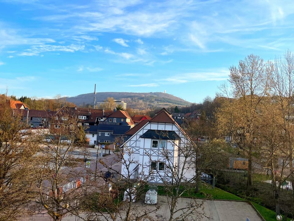 Off site, Neighbourhood, View (from property/room), Mountain view