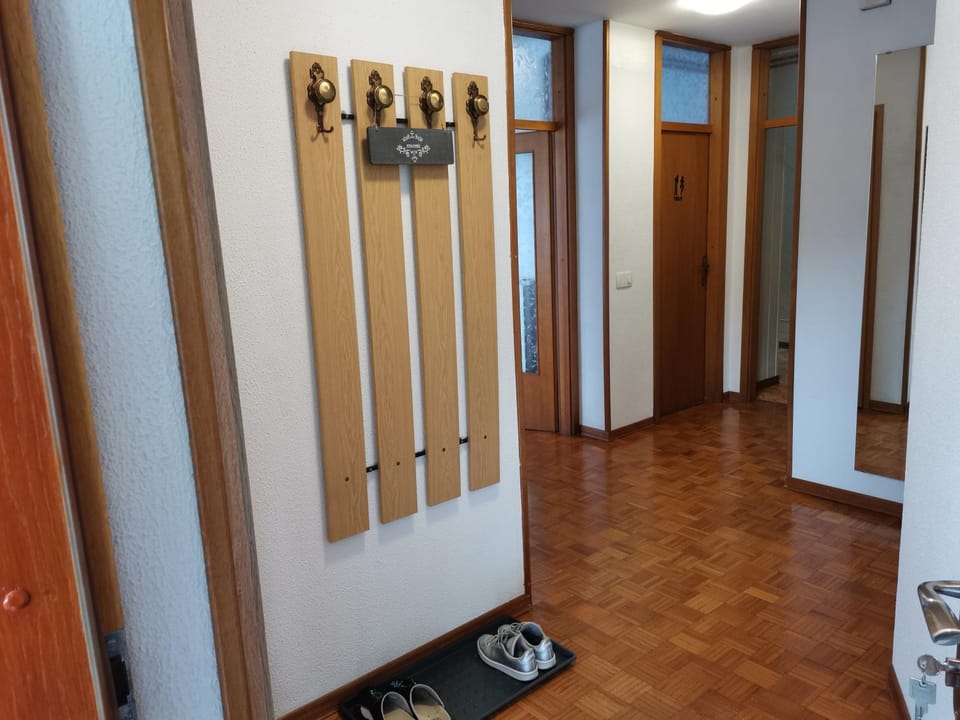 Lobby or reception, wardrobe
