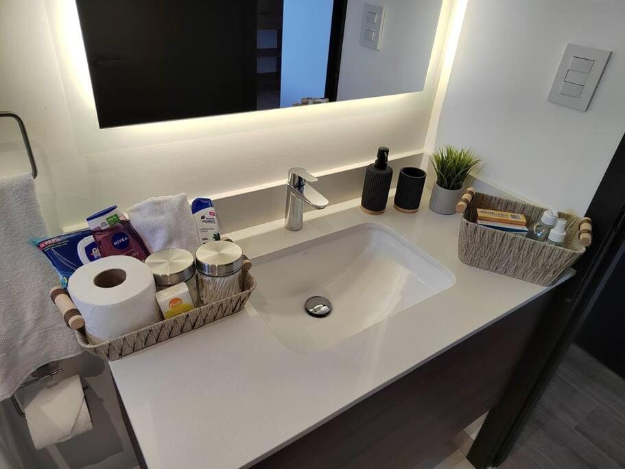 Hermoso apartamento nuevo en zona 10! Apartment in Guatemala City