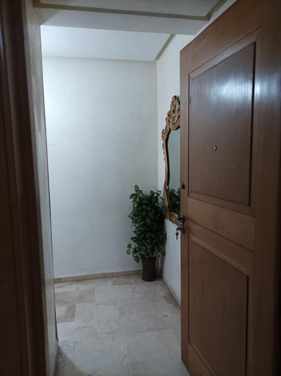 Appartement anbar bourgogne 2 chambres, salon, cuisine, salle de bain, parking Apartment in Casablanca