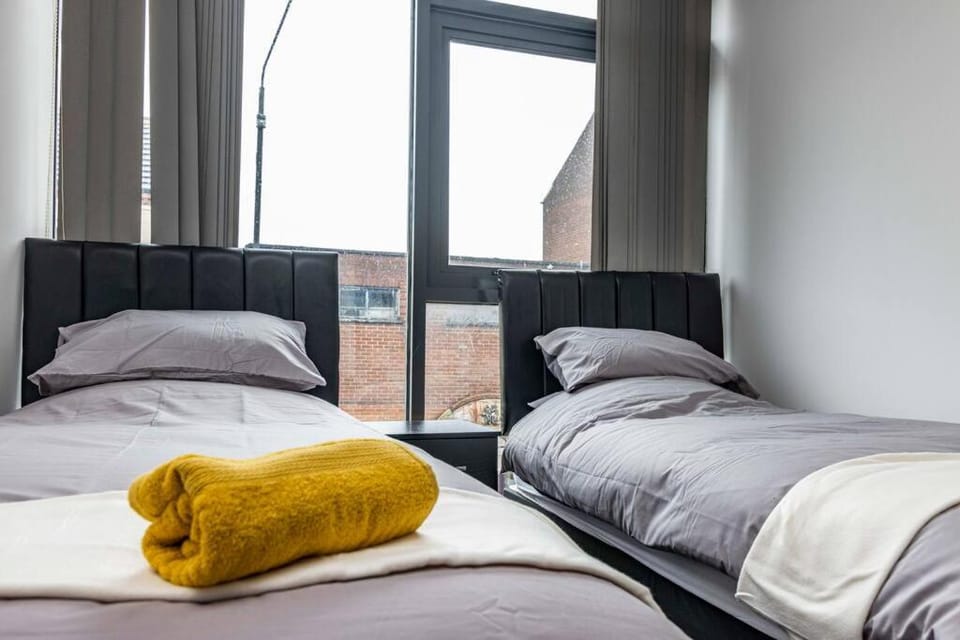 Modern flat in Eastwood Town centre Apartment in England