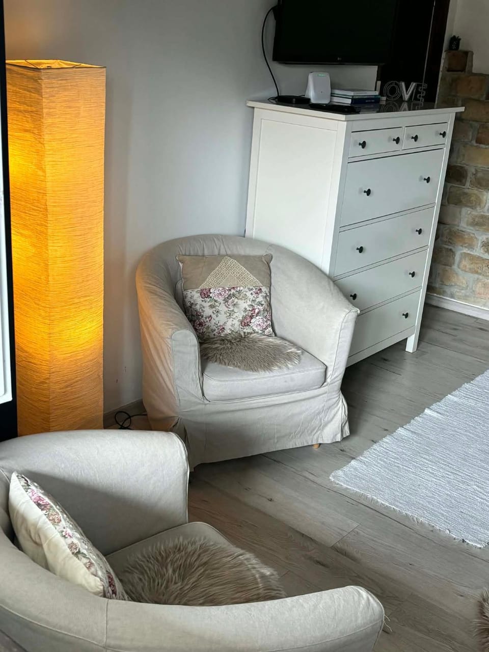 Seating area
