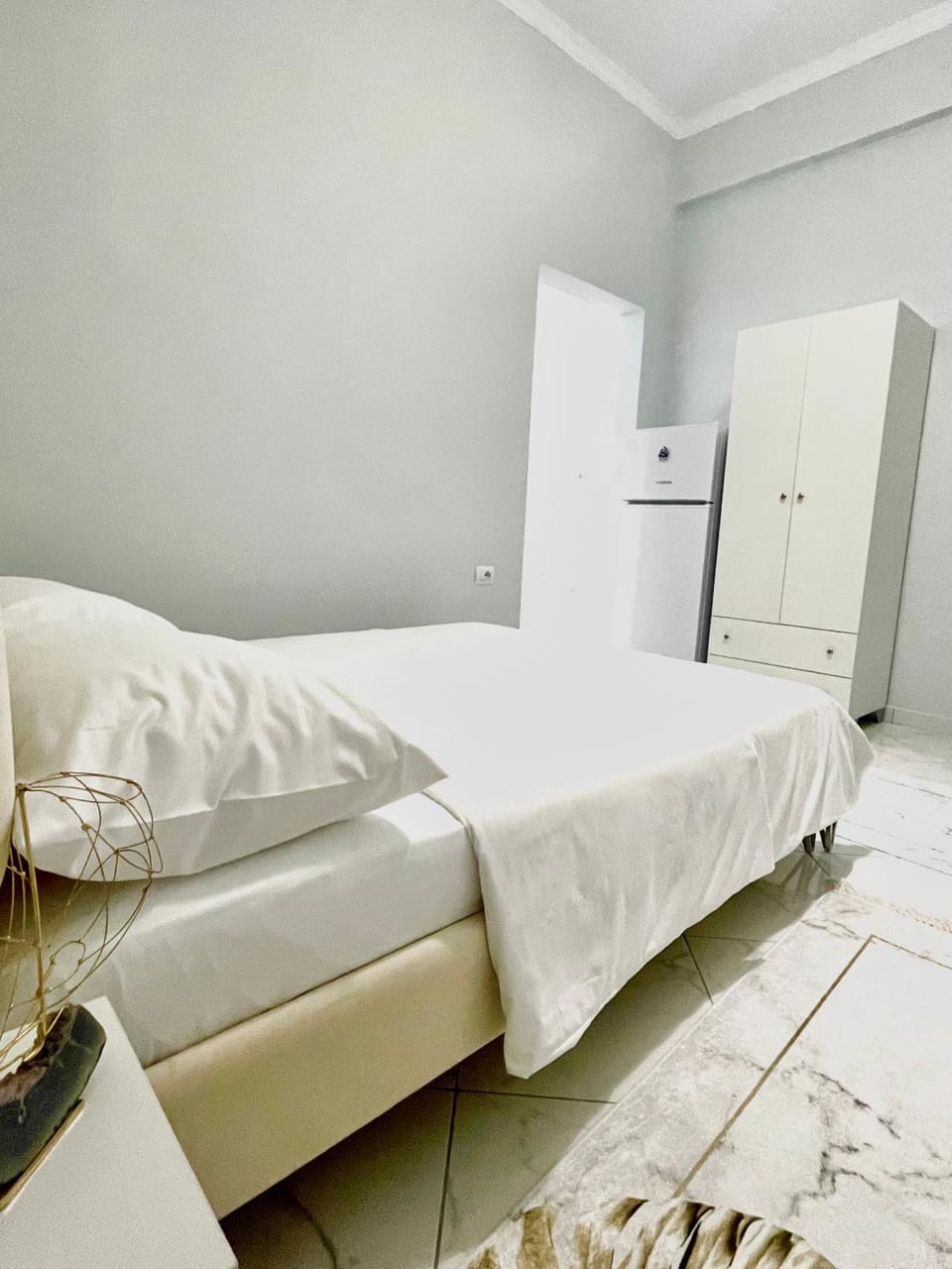 Bed, Photo of the whole room, Bedroom, wardrobe