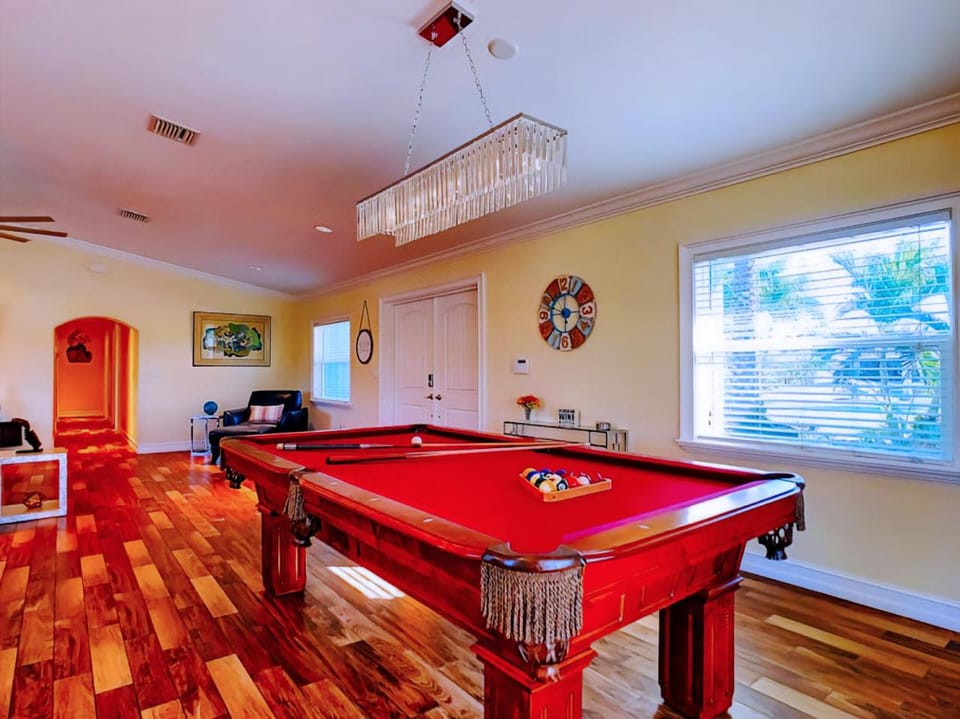 15 Disc Sept-2 Kg Mstrs-Golf-Fishing-BBQ-Pool-Spa House in Cape Coral