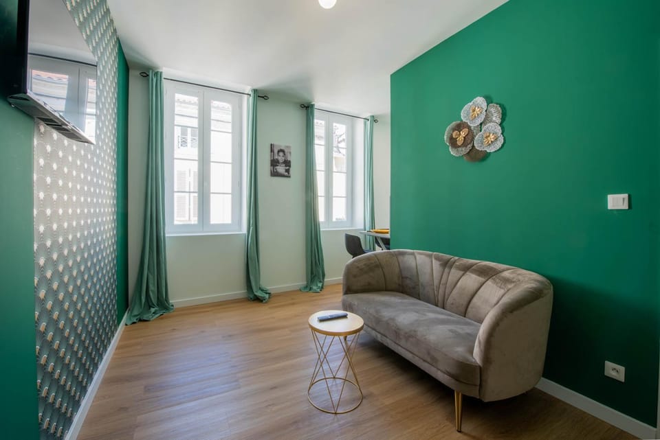 Welcomeagen*Le Parrain*Clim*Fibre Apartment in Occitanie