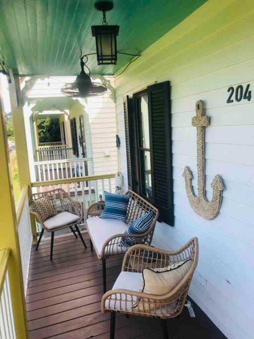 Captain’s Quarters - unique home on Corsica River! House in Centreville