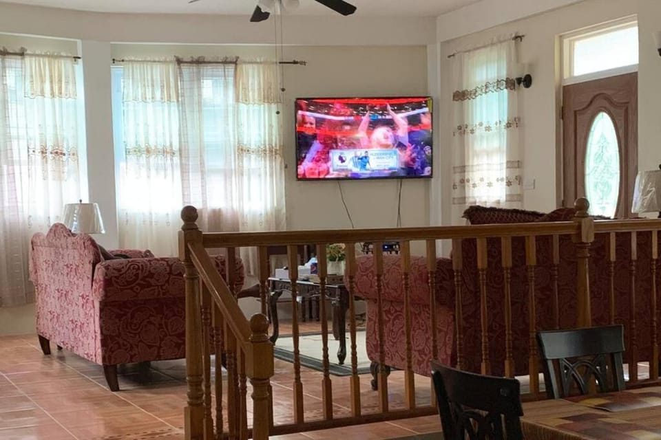 The Seclusive Mansion House in Dominica
