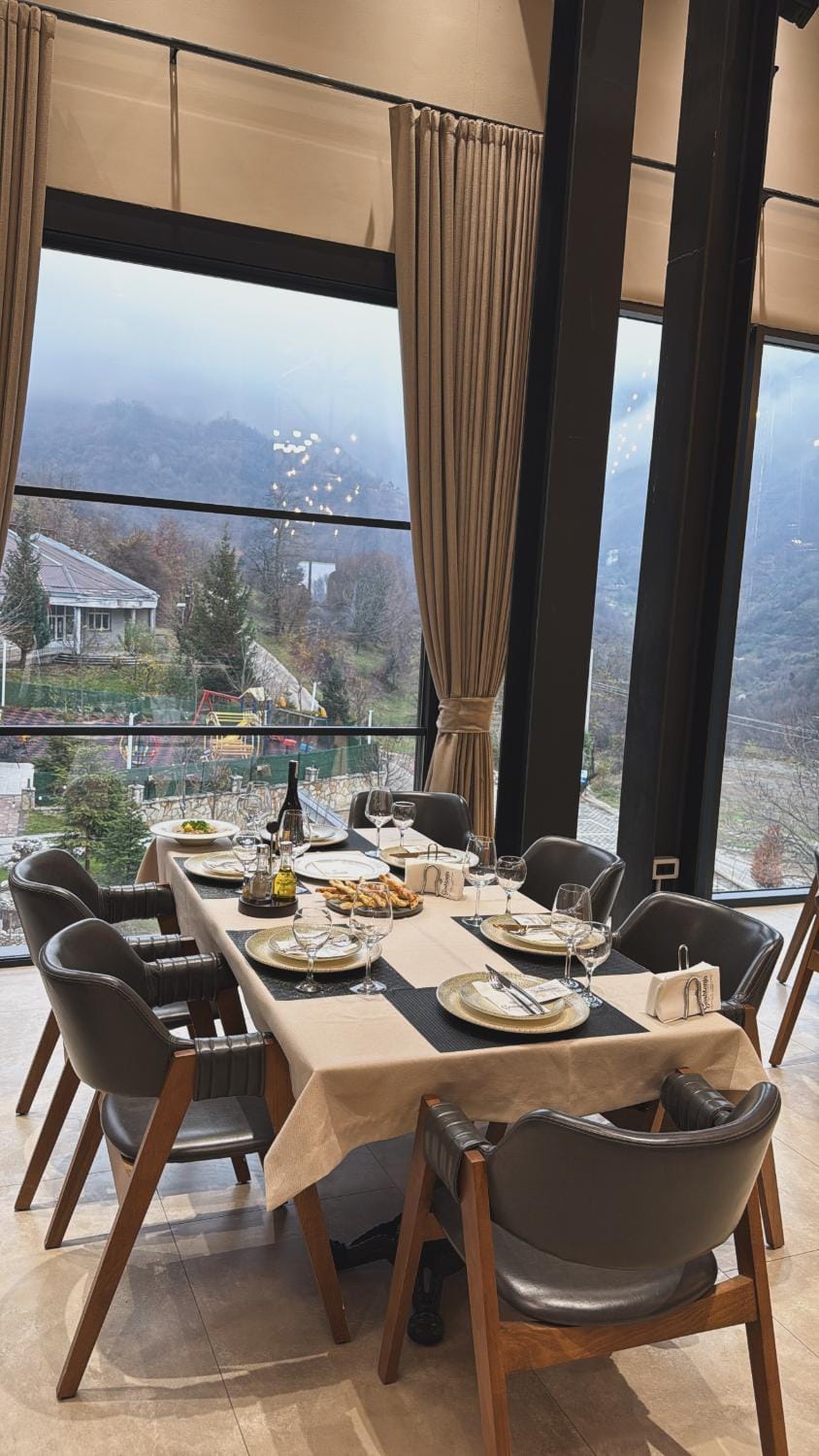 HotelRestaurant Gështenja Hotel in North Macedonia